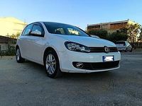 Usata VW Golf VI 140 CV (102 kW) 2011 Bianco Utilitaria
