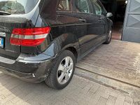 Usata Mercedes B180 2006 Nero Monovolume