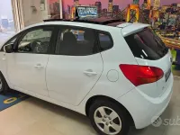 Usata Kia Venga 90 CV (66 kW) 2013 Bianco Utilitaria