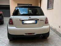 Usata Mini Cooper D 112 CV (82 kW) 2010 Utilitaria
