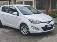 Usata Hyundai i20 Edition 85 CV (62 kW) 2013 Bianco Utilitaria