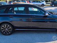 Usata Mercedes C180 122 CV (89 kW) 2019 Blu Station wagon