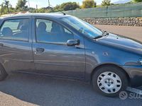 Usata Fiat Punto 80 CV (58 kW) 2000 Blu Utilitaria
