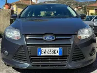 Begagnad Ford Focus 95 HK (69 kW) 2014 Grå Sedan