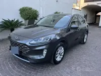 Usata Ford Kuga Titanium 120 CV (88 kW) 2020 Grigio SUV