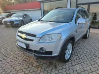 Usata Chevrolet Captiva LT 150 CV (110 kW) 2008 Grigio SUV