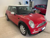 Usata Mini One D 75 CV (55 kW) 2003 Rosso Utilitaria