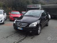 Usata Mercedes B180 Executive 109 CV (80 kW) 2011 Nero Monovolume
