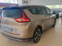 Usata Renault Grand Scénic IV Bose Edition 160 CV (117 kW) 2017 Bronzo Monovolume