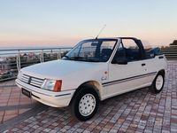 Usata Peugeot 205 54 CV (39 kW) 1989 Bianco Cabrio