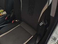 Usata Lancia Ypsilon 80 CV (58 kW) 2014 Utilitaria