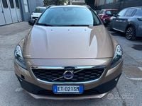 Usata Volvo V40 CC Summum 114 CV (83 kW) 2013 Marrone Station wagon