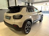 Usata Jeep Avenger Summit 110 CV (80 kW) 2024 Beige SUV