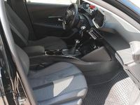 Usata Peugeot 208 102 CV (75 kW) 2023 Nero Utilitaria