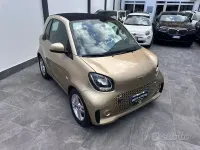 Usata Smart ForTwo Electric Drive Passion 41 kW (56 CV) 2020 Beige Berlina