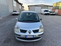 Usata Renault Modus Dynamique 75 CV (55 kW) 2008 Argento Monovolume