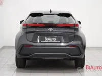 Usata Toyota C-HR Trend 140 CV (102 kW) 2024 Grigio SUV