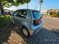 Usata VW up! 60 CV (44 kW) 2018 Grigio Utilitaria
