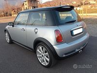 Usata Mini Cooper S 163 CV (119 kW) 2003 Grigio Utilitaria