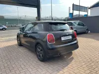 Usata Mini Cooper Essential 136 CV (100 kW) 2023 Nero Utilitaria