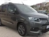 Usata Toyota Proace Verso Luxury 102 CV (75 kW) 2021 Grigio Station wagon