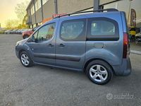 Usata Peugeot Partner Tepee Outdoor 92 CV (67 kW) 2013 Blu Monovolume