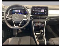 Usata VW T-Roc Life 116 CV (85 kW) 2025 Nero SUV