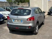 Usata Nissan Qashqai Tekna 117 CV (86 kW) 2010 Grigio SUV