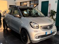 Begagnad Smart ForFour Passion 90 HK (66 kW) 2018 Silver Halvkombi