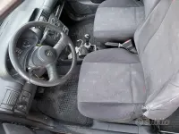 Usata Opel Corsa 45 CV (33 kW) 1997 Nero Utilitaria