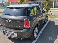 Usata Mini Cooper Countryman 111 CV (81 kW) 2014 Marrone SUV