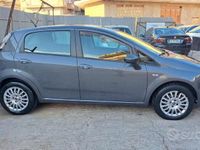 Usata Fiat Punto 85 CV (62 kW) 2014 Grigio Utilitaria
