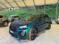 Usata Peugeot 2008 Allure 101 CV (74 kW) 2025 Verde SUV