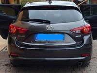 Usata Mazda 3 Exceed 105 CV (77 kW) 2017 Grigio Berlina