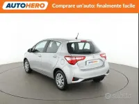 Begagnad Toyota Yaris 72 HK (52 kW) 2020 Grå Sedan