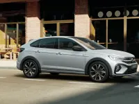 Nuova VW Taigo R-line Plus 116 CV (85 kW) 2026 Reflex silver metallizzato deep black pe SUV