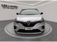 Usata Renault Captur Techno 140 CV (102 kW) 2023 Grigio chiaro SUV