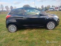 Usata Ford Ka Titanium 69 CV (50 kW) 2016 Nero Berlina