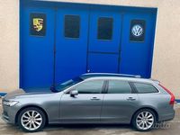 Usata Volvo V90 Momentum 235 CV (172 kW) 2016 Antracite metallizzato Station wagon