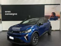 Usata Renault Captur Techno 101 CV (74 kW) 2025 Blu iron SUV