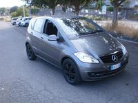 Usata Mercedes A180 Elegance 109 CV (80 kW) 2012 Grigio Berlina
