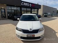 Usata Skoda Rapid Elegance 105 CV (77 kW) 2014 Bianco Utilitaria