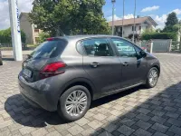 Usata Peugeot 208 Allure 75 CV (55 kW) 2018 Grigio Utilitaria