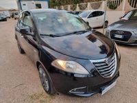 usata Lancia Ypsilon AUTOMATICA KM 85000