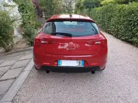Usata Alfa Romeo Giulietta 140 CV (102 kW) 2011 Rosso Utilitaria