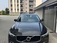 Usata Volvo XC60 Business Edition 190 CV (139 kW) 2018 Grigio SUV