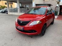 Usata Lancia Ypsilon 69 CV (50 kW) 2018 Rosso Utilitaria