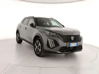 Usata Peugeot 2008 GT 130 CV (95 kW) 2024 Grigio SUV