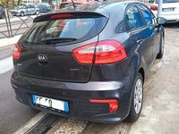 Usata Kia Rio Active 2016 Nero Utilitaria