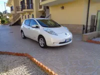Usata Nissan Leaf Acenta 80 kW (109 CV) 2014 Bianco Utilitaria